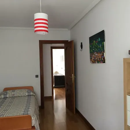 Centro De Moderno Y Confortable 150 M2. Completamente Equipado. Vut Le 84 Διαμέρισμα León