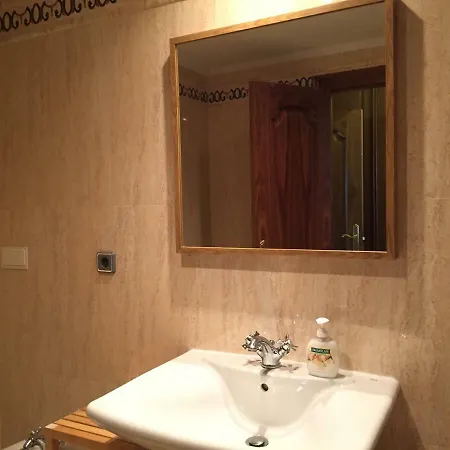 Διαμέρισμα Centro De Moderno Y Confortable 150 M2. Completamente Equipado. Vut Le 84 *