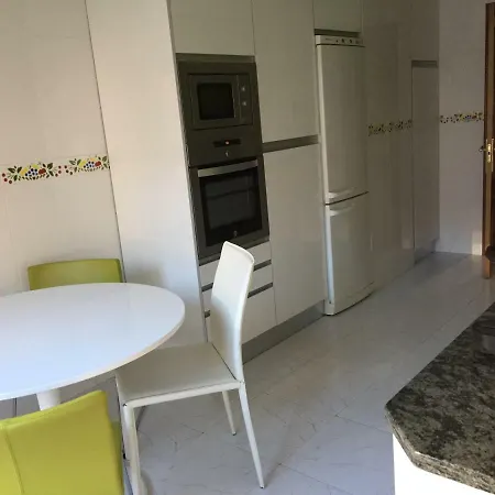 Διαμέρισμα Centro De Moderno Y Confortable 150 M2. Completamente Equipado. Vut Le 84 León